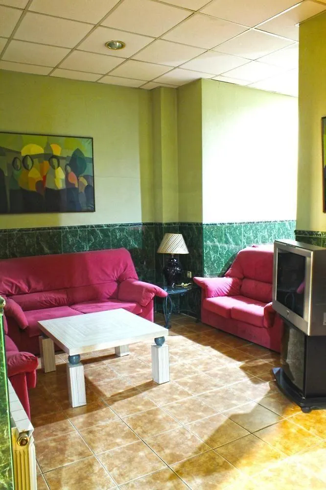 Hostal La Casa De Enfrente Malaga