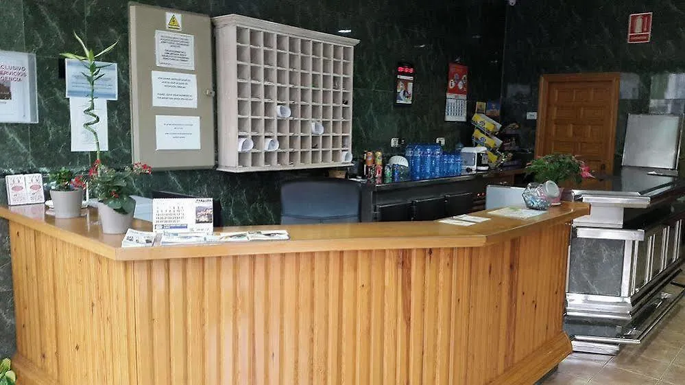 Hostal La Casa De Enfrente Malaga Guest house