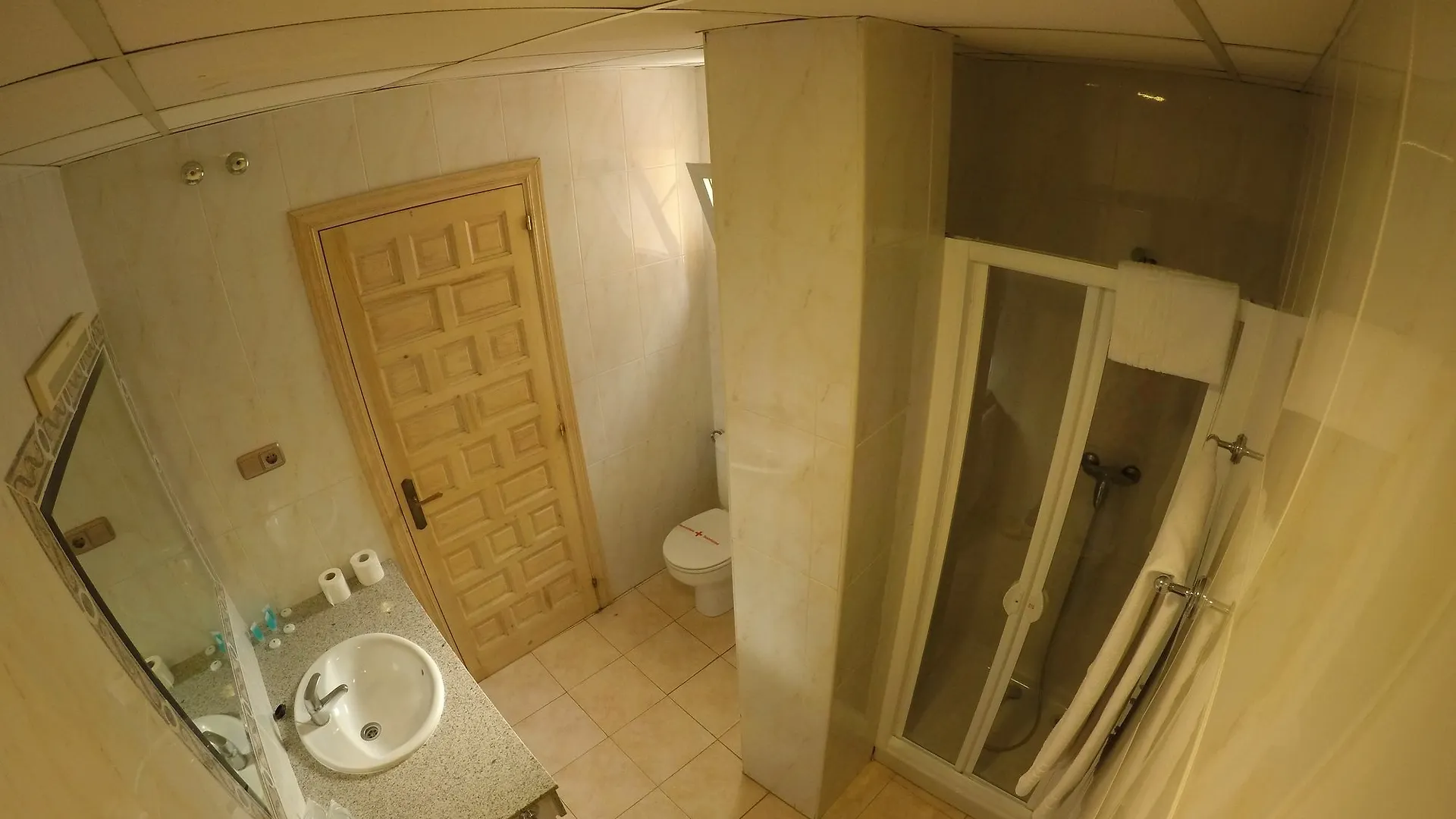 Hostal La Casa De Enfrente Malaga